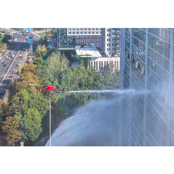 The high-rise building fire-fighting drone can carry 60 kilograms of dry powder
